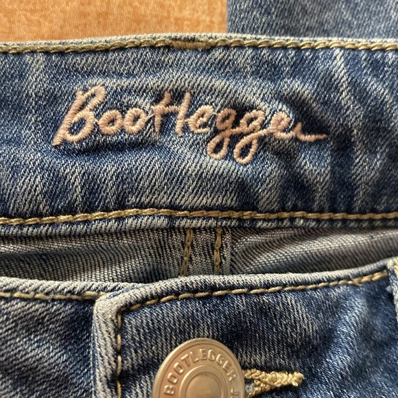 Bootlegger Jeans Skinny Mid-rise with flowers - Picture 4 of 5